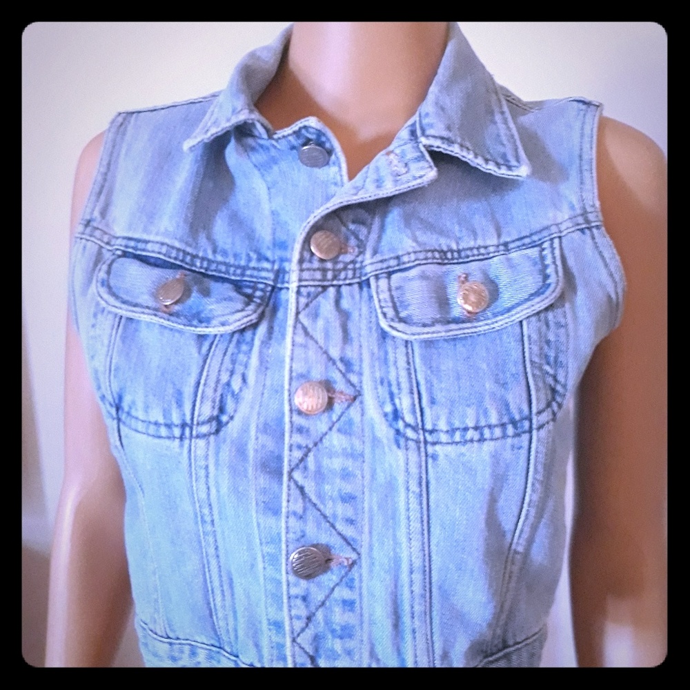 Denim crop top